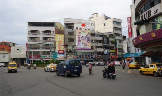N-0655壁面廣告塔-台南市新營區延平路7號3~5樓-新營區圓環商圈廣告版面