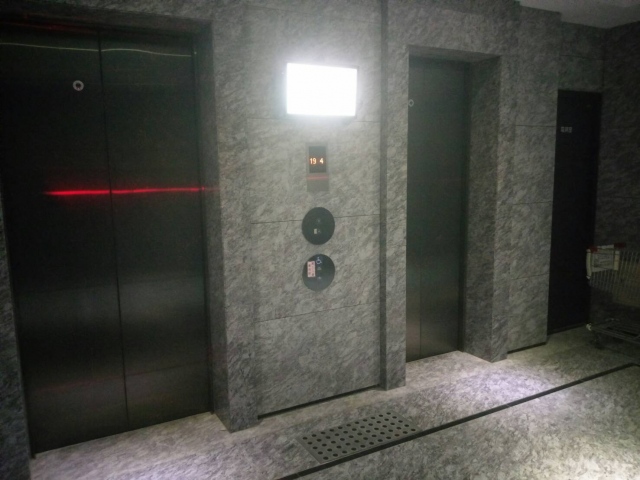 南屯區社區大樓電視牆